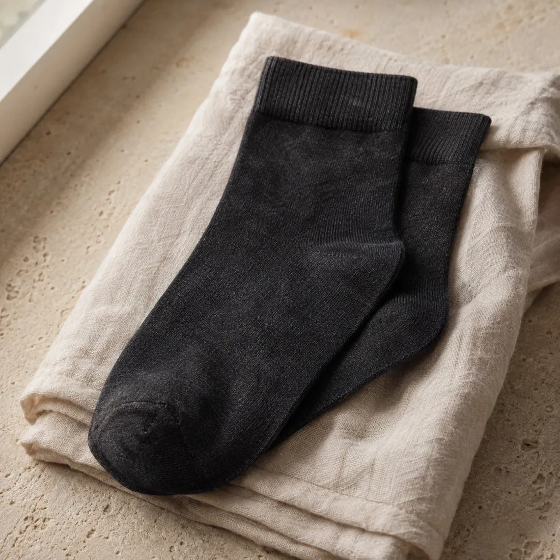 Bramble sheer stripe sock in washed black